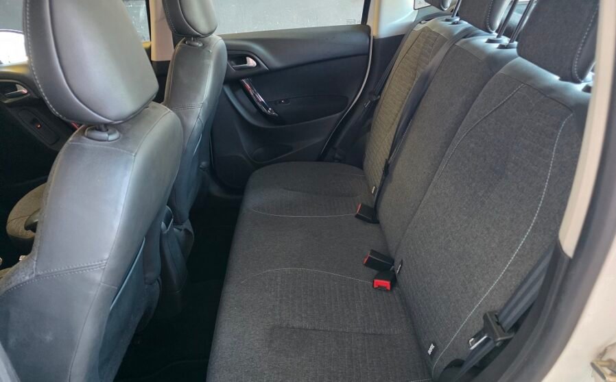 Citroen C3 1.2 e-VTi Collection 82cv (11)