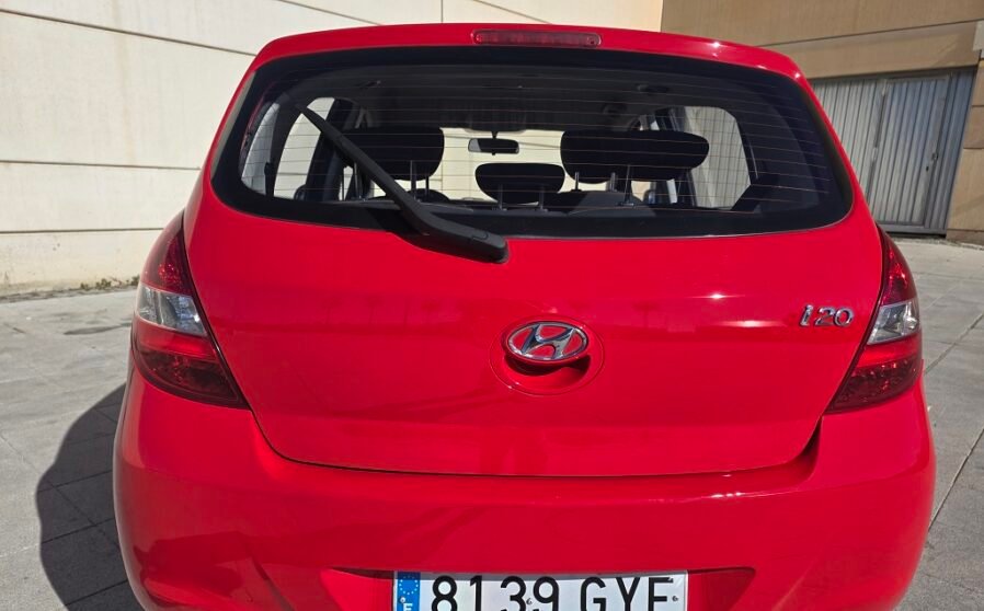 Hyundai i20 1.2 Classic77cv 5p (1)