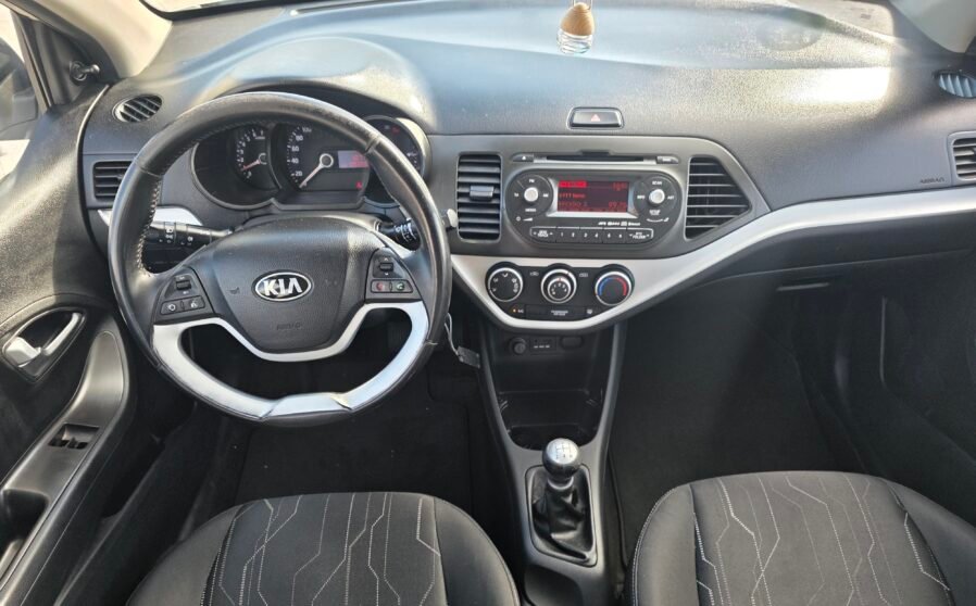 Kia Picanto 1.0 Concept 70cv 5p (7)