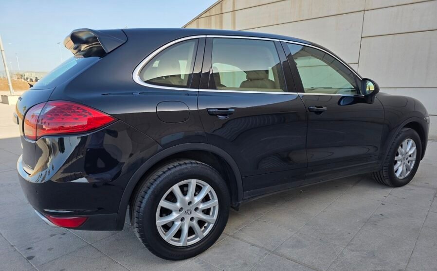 Porsche Cayenne 3.0 Diesel 245cv (10)