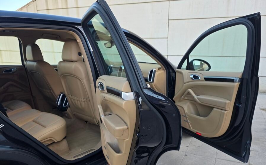 Porsche Cayenne 3.0 Diesel 245cv (15)