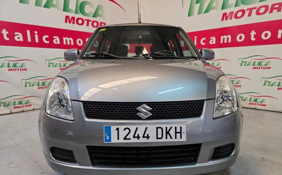 Suzuki Swift 1.3 GL 5p 93cv (1)